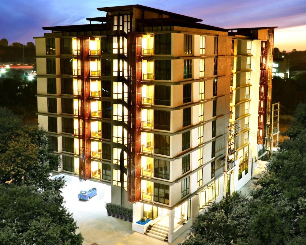 Grand Marina Residence Hotel Ban Laem Chabang Екстериор снимка