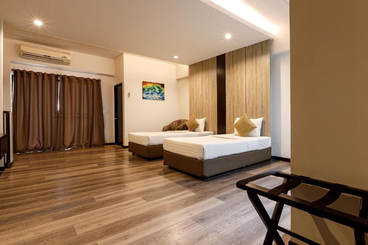 Grand Marina Residence Hotel Ban Laem Chabang Екстериор снимка