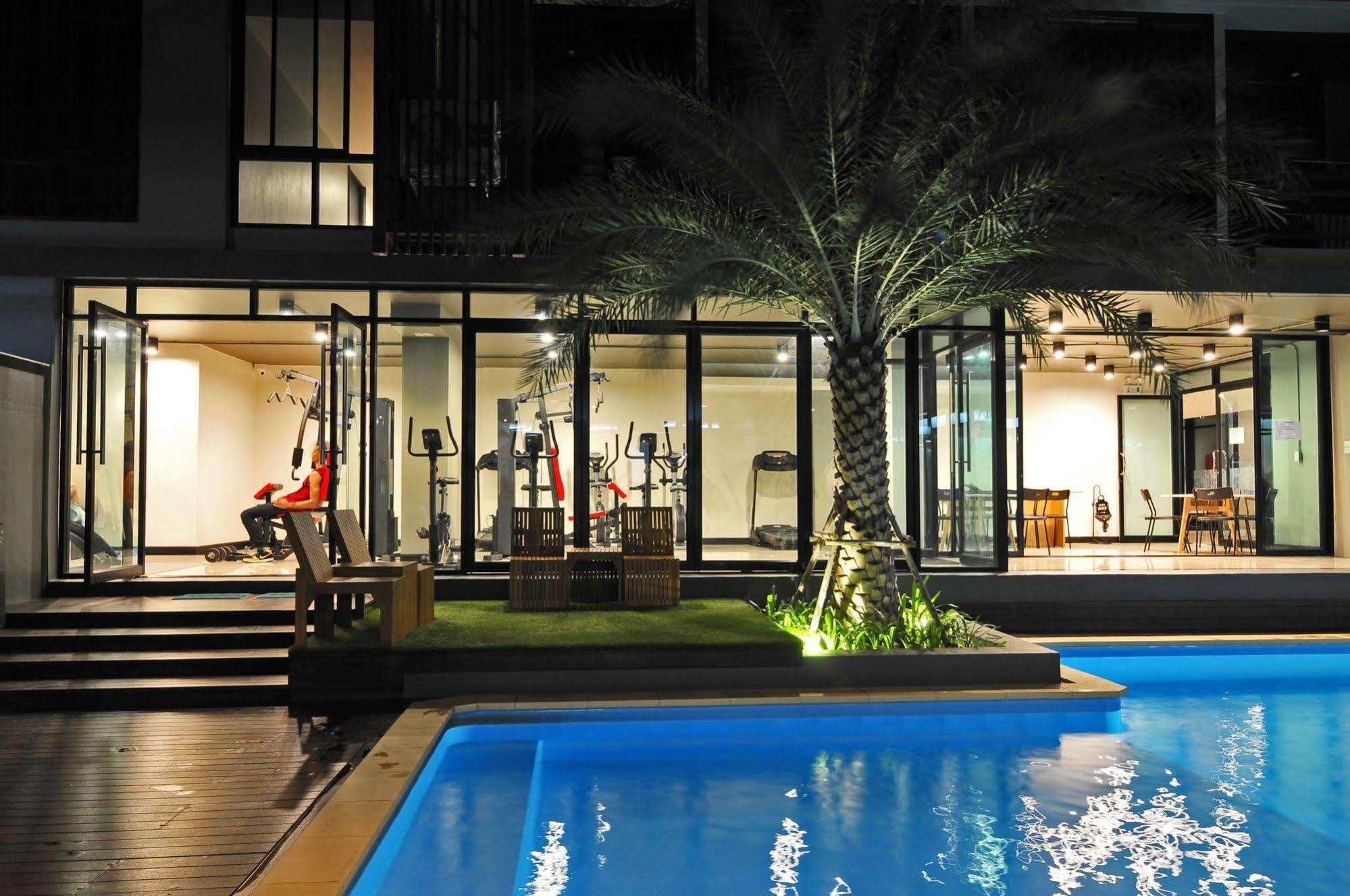Grand Marina Residence Hotel Ban Laem Chabang Екстериор снимка
