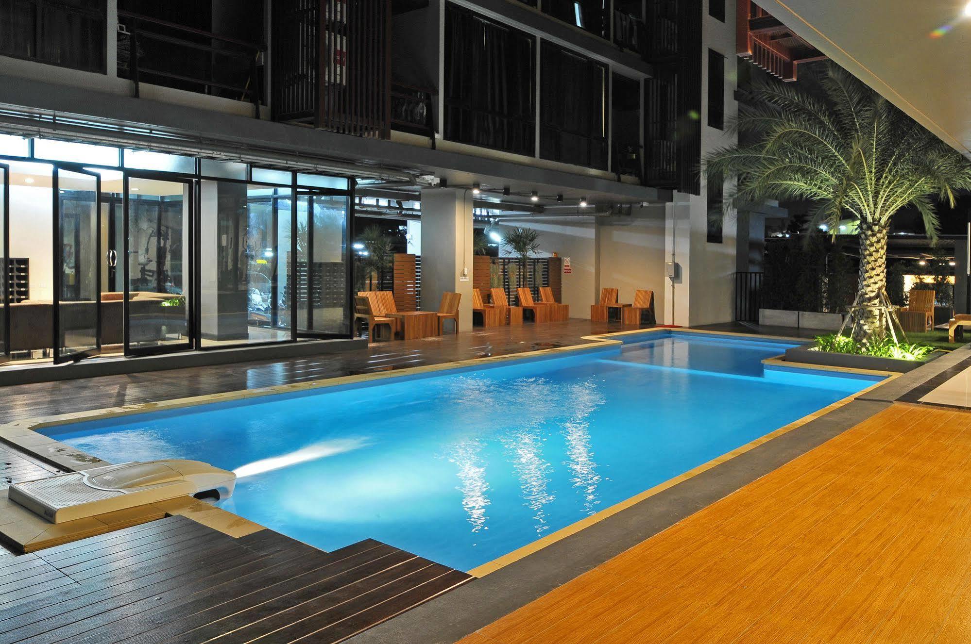 Grand Marina Residence Hotel Ban Laem Chabang Екстериор снимка